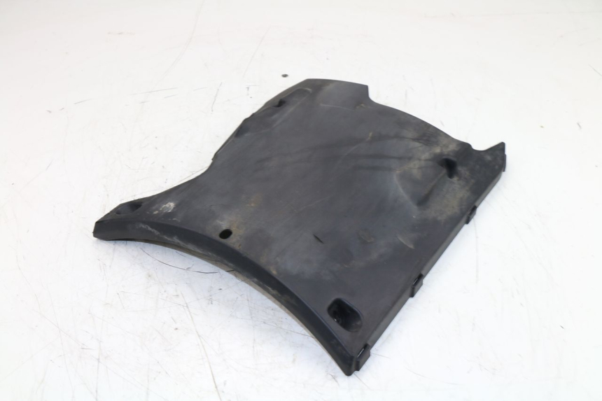 photo de BELLY PANEL PEUGEOT KISBEE 4T 50 (2010 - 2017)