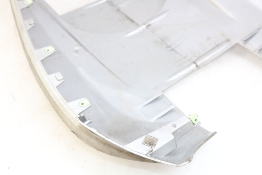 photo de LOWER FAIRING PEUGEOT SATELIS 125 (2010 - 2012)