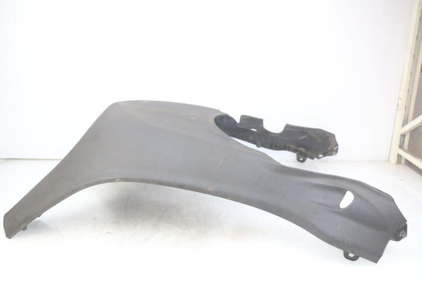 photo de LOWER BODY SHELL PIAGGIO X9 125 (2000 - 2003)