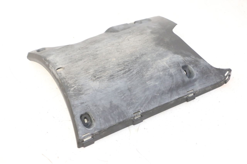 photo de BELLY PANEL PEUGEOT STREETZONE I 2T 50 (2018 - 2020)