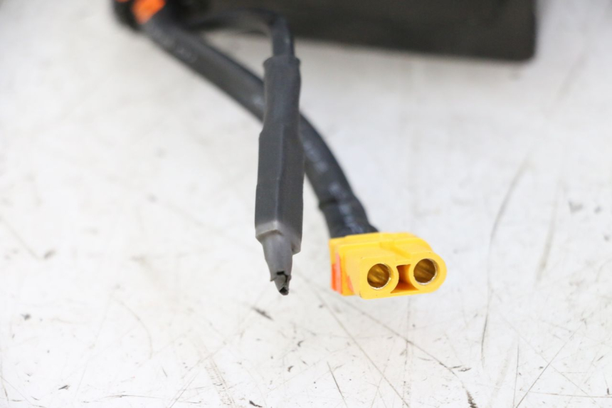 photo de BATTERY URBANGLIDE 100XS 1