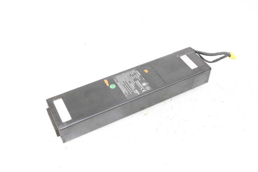 photo de BATTERY URBANGLIDE 100XS 1