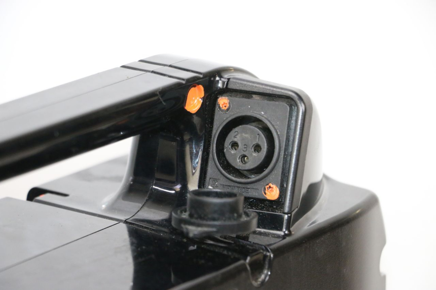 photo de BATTERY YAMAHA NEO'S CORE 1 (2022 - 2026) - Detailed visual inspection