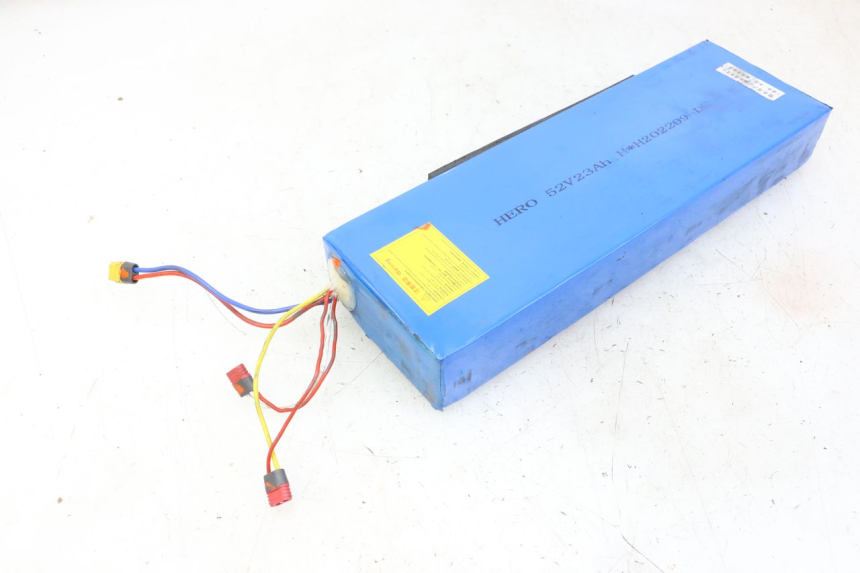 photo de BATTERY HERO S10 1
