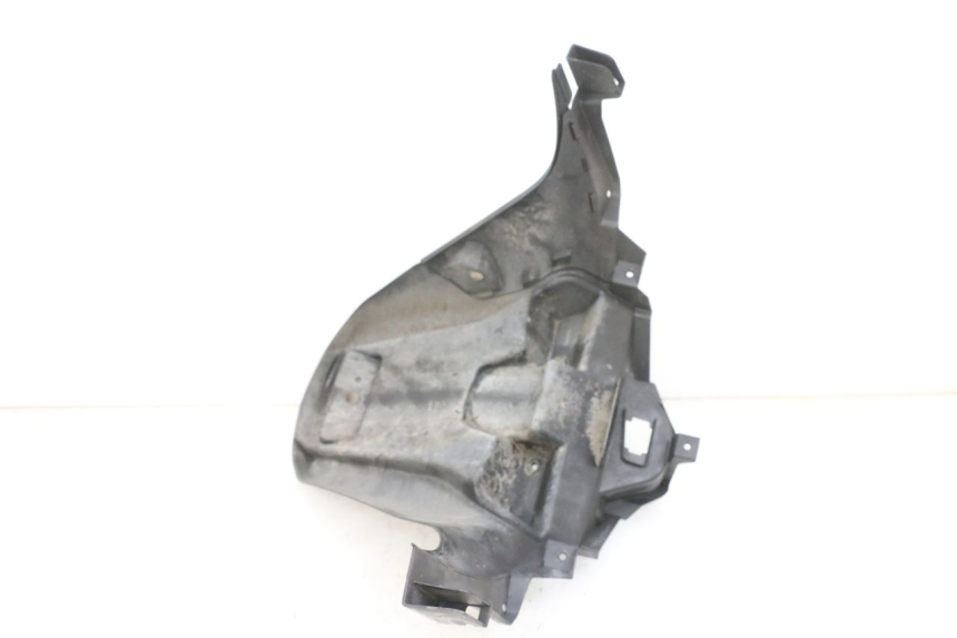photo de REAR MUDGUARD SUZUKI BURGMAN 650 (2013 - 2020)