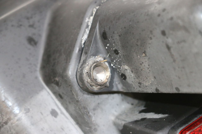 photo de MUD FLAP KAWASAKI GPX R WARBIRD 600 (1988 - 1993) - Markings and original references