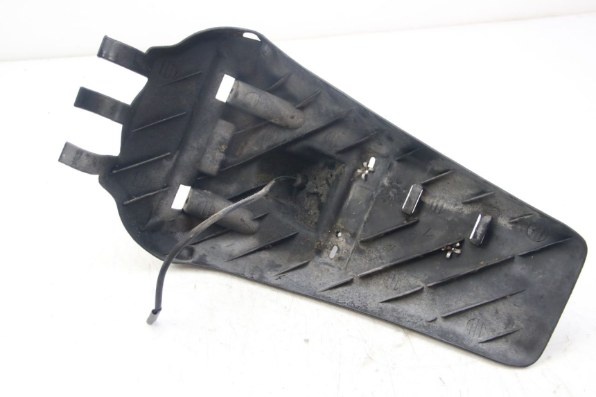 photo de REAR MUDGUARD MBK SKYLINER 125 (1998 - 2001)