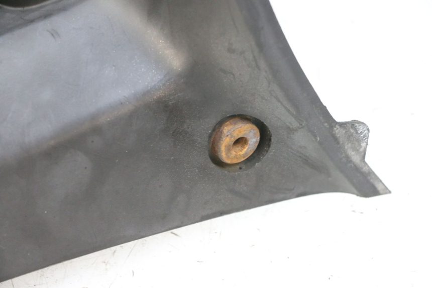 photo de MUD FLAP YAMAHA NEOS NEO'S 4T 50 (2008 - 2016) - Zoom on usage condition