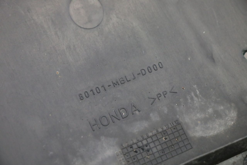 photo de MUD FLAP HONDA NTV DEAUVILLE 650 (2001 - 2006)