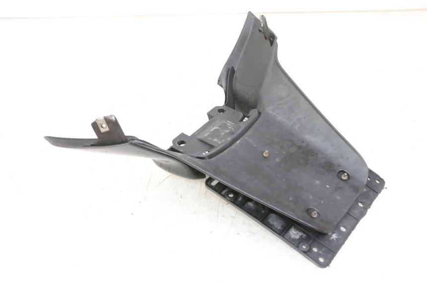 photo de MUD FLAP PIAGGIO VESPA GRANTURISMO 200 (2004 - 2005)