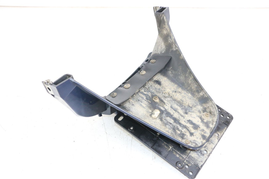 photo de Rear mudguard PIAGGIO VESPA LX 125 (2005 - 2010)