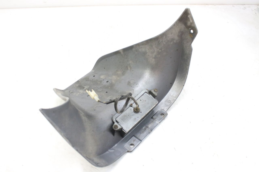 photo de REAR MUDGUARD PIAGGIO X9 EVOLUTION 125 (2003 - 2007)