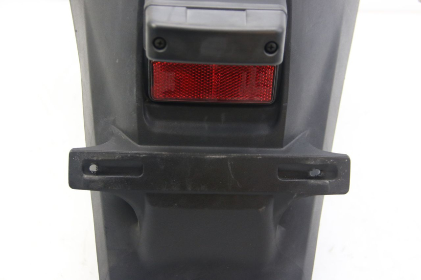 photo de REAR MUDGUARD SUZUKI SIXTEEN 125 (2008 - 2010)