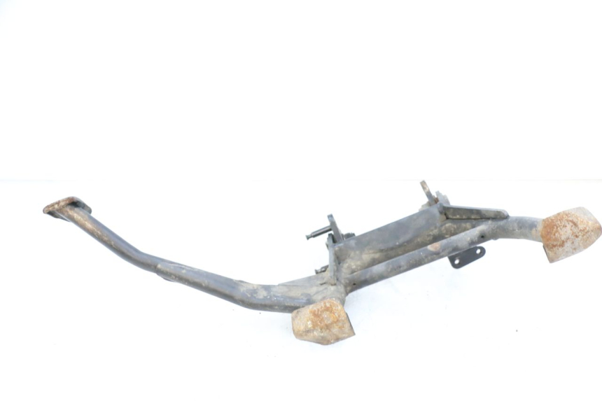 photo de MAIN STAND SUZUKI BURGMAN EXECUTIVE ABS 650 (2006 - 2012) - Fixing points details