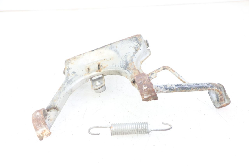 photo de CENTER STAND PEUGEOT KISBEE 4T 50 (2018 - 2022)