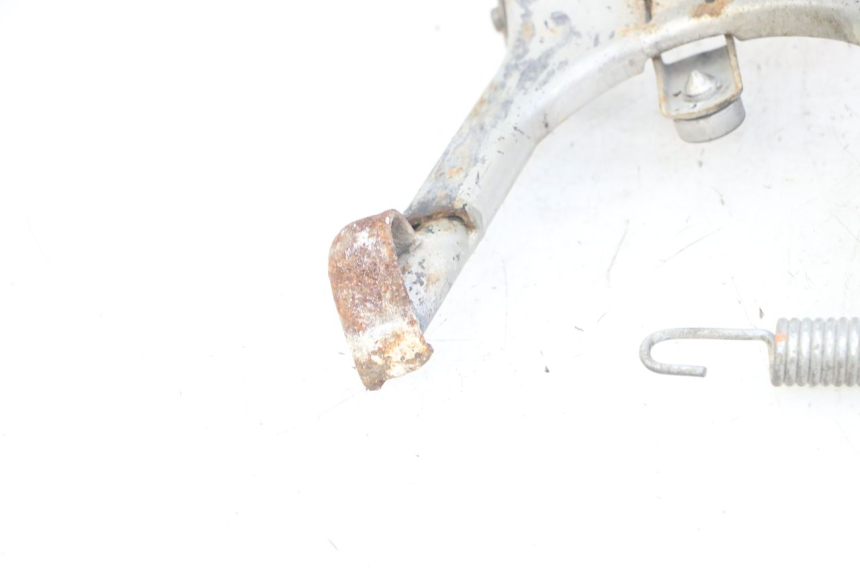 photo de CENTER STAND PEUGEOT KISBEE 4T 50 (2018 - 2022)