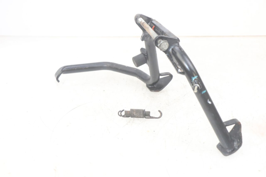 photo de MAIN STAND PIAGGIO MP3 HPE 300 (2019 - 2026) - Alternative perspective