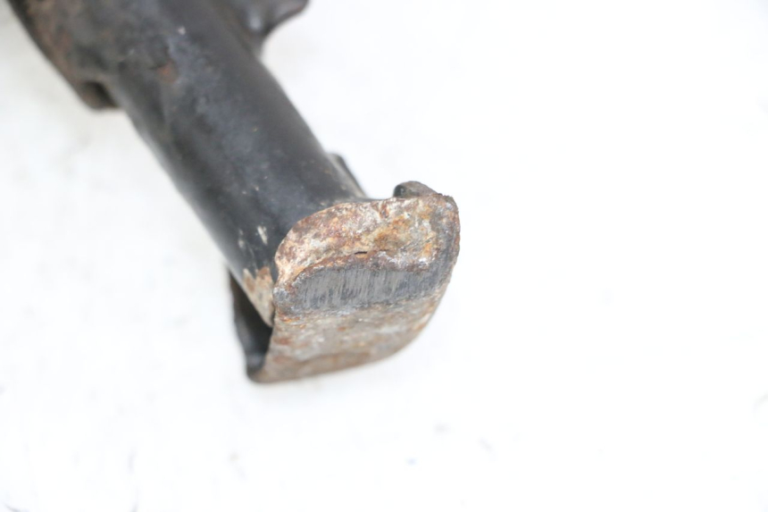 photo de CENTER STAND PEUGEOT KISBEE 4T 50 (2010 - 2017)