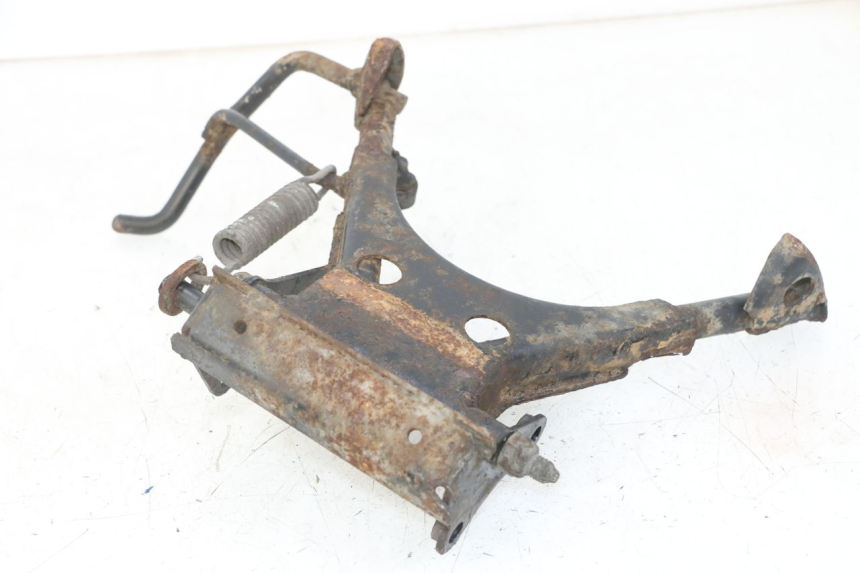 photo de MAIN STAND PEUGEOT SPEEDFIGHT 2 LC 50 (2000 - 2009)