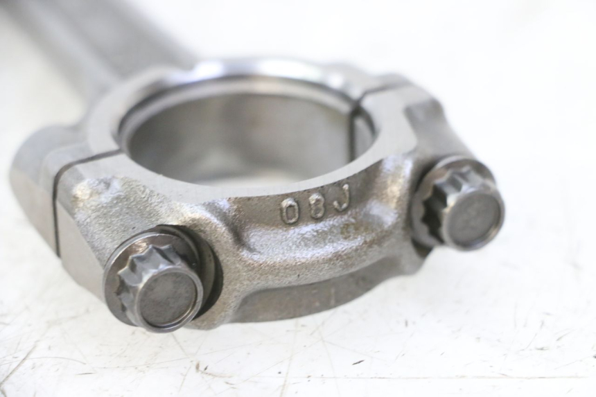 photo de ROD SUZUKI GSR 750 (2011 - 2017)