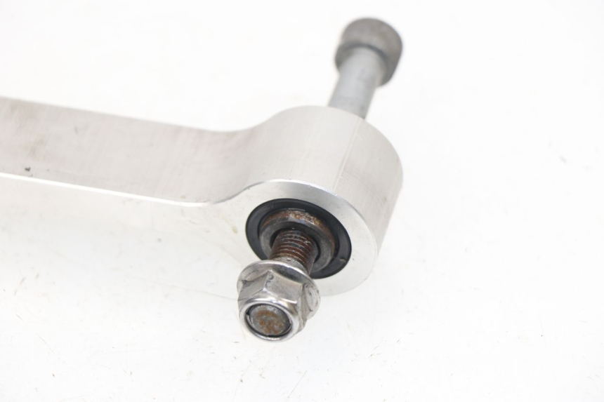 photo de SHOCK LINK TRIUMPH STREET TRIPLE 675 (2007 - 2012)