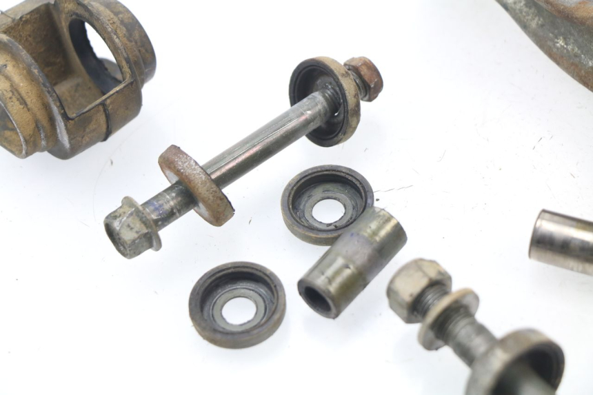 photo de SHOCK ABSORBER LINKAGE YAMAHA TTR 125 (2000 - 2020)