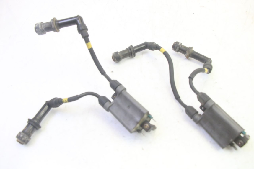 photo de IGNITION COIL KAWASAKI GPX R WARBIRD 600 (1988 - 1993) - Additional view of the item