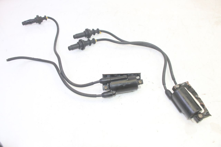 photo de IGNITION COIL KAWASAKI GPZ RX 1000 (1986 - 1988) - Component detail