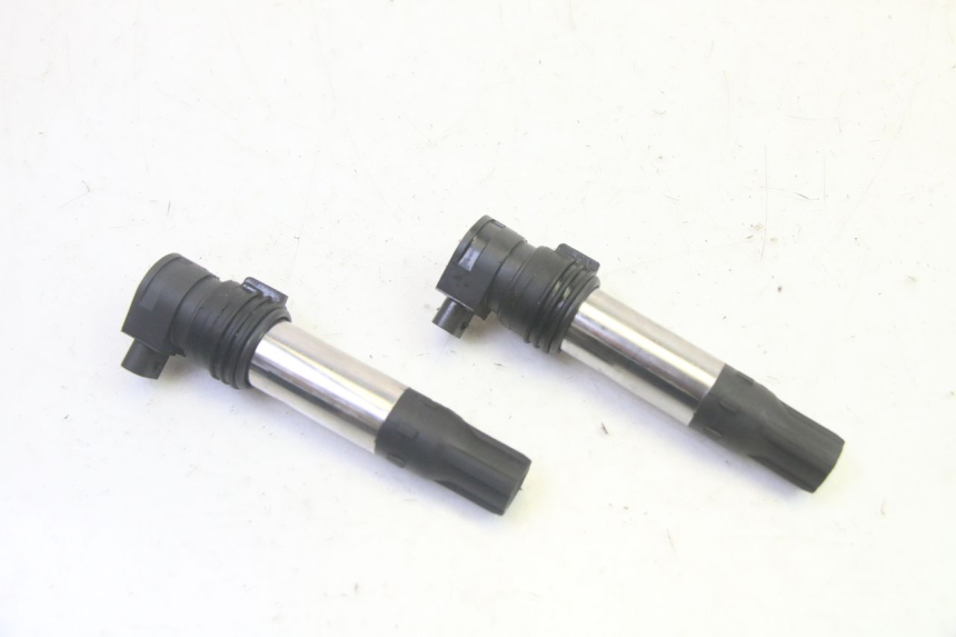 photo de IGNITION COIL BMW R GS 1250 (2021 - 2024) - Alternative perspective