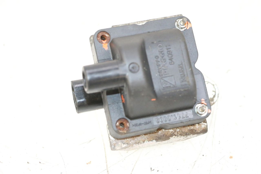 photo de COIL PIAGGIO VESPA GTS SUPER IE 125 (2009 - 2016) - Main view