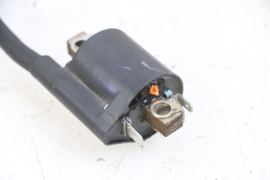 photo de COIL YAMAHA XMAX X-MAX 125 (2006 - 2009) - Technical close-up