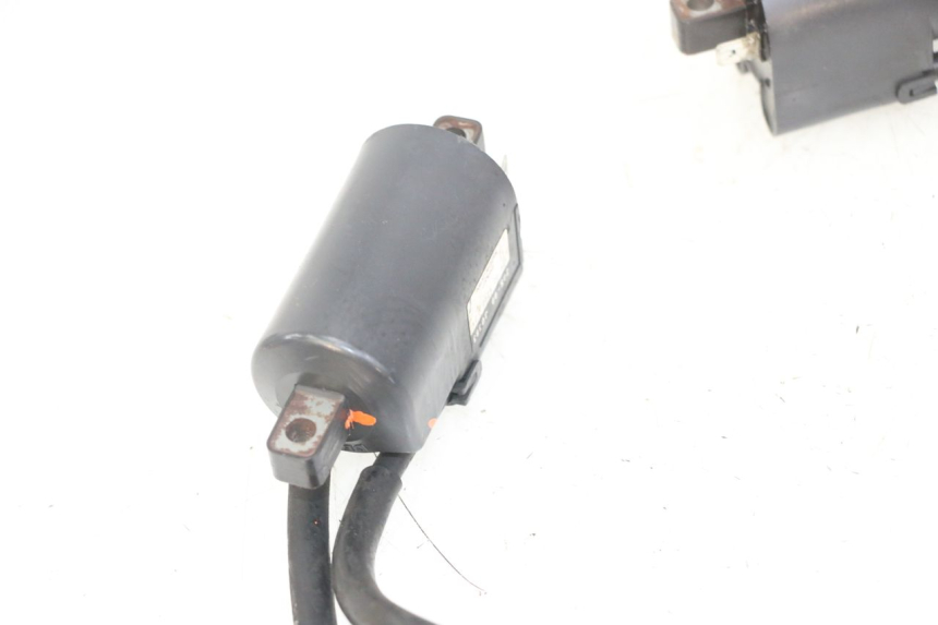 photo de IGNITION COIL YAMAHA XJ6 ABS 600 (2008 - 2016)