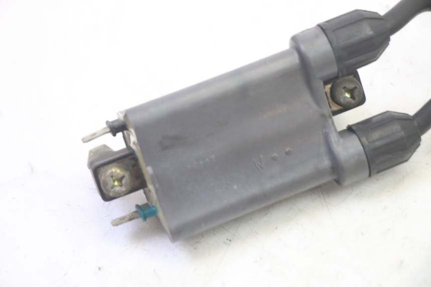 photo de IGNITION COIL KAWASAKI ZR 7 750 (1999 - 2001) - Detailed visual inspection