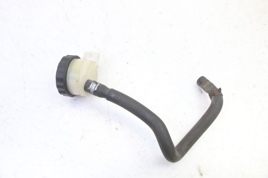 photo de BRAKE FLUID JAR TRIUMPH SPRINT 900 (1995 - 1998)