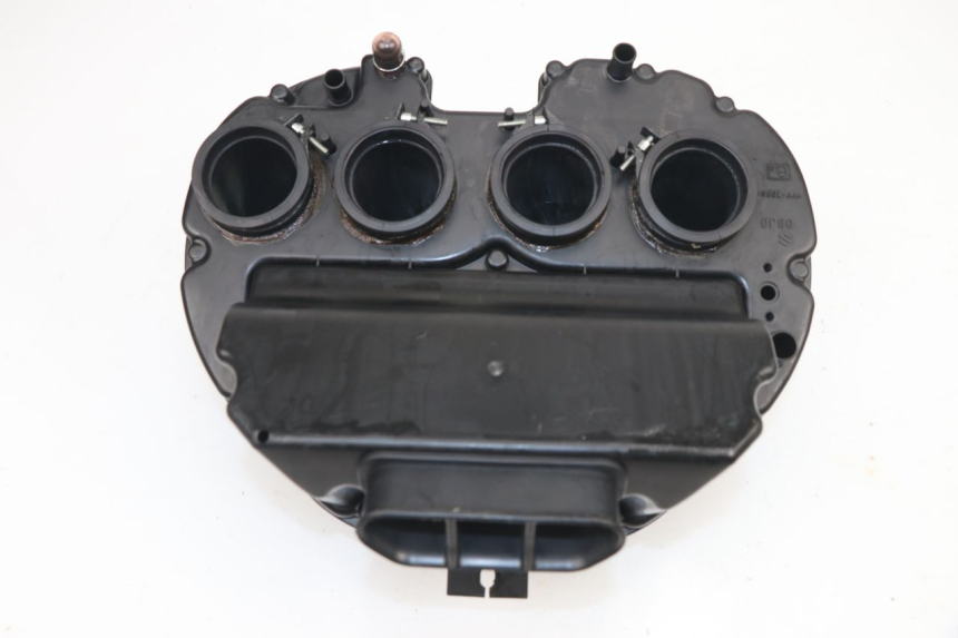 photo de AIR BOX SUZUKI GSR 750 (2011 - 2017)