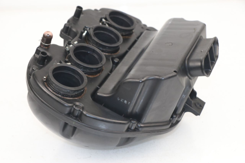photo de AIR BOX SUZUKI GSR 750 (2011 - 2017)
