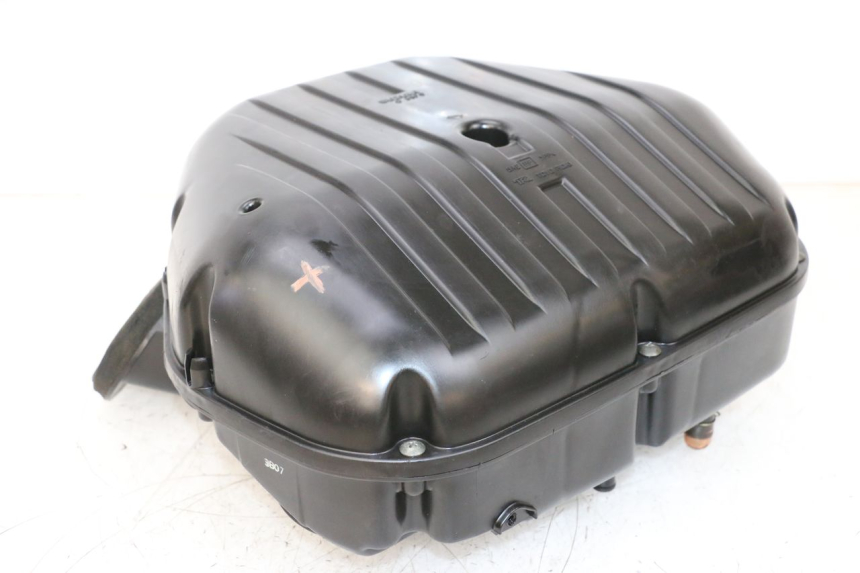 photo de AIR BOX SUZUKI GSXR GSX-R 1000 (2003 - 2004) - Fixing points details