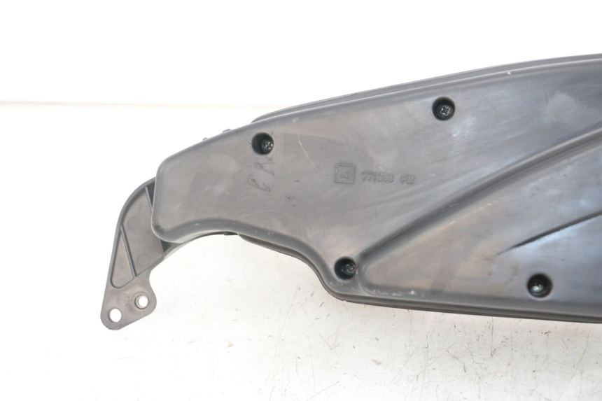 photo de AIR BOX PEUGEOT SATELIS 125 (2010 - 2012)