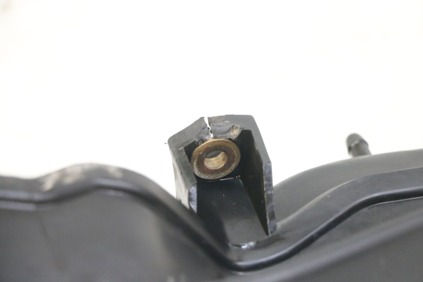 photo de AIR BOX PIAGGIO ZIP 4T 50 (2018 - 2020)