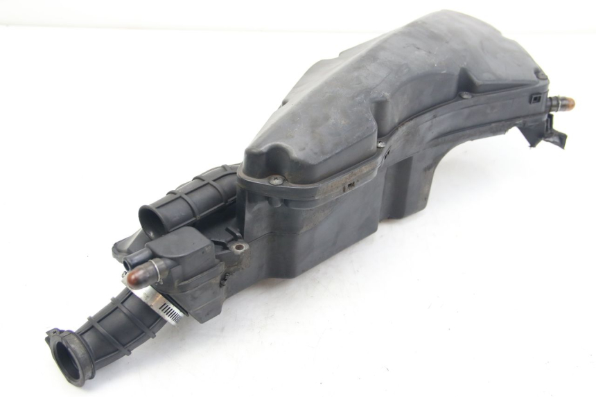 photo de AIR BOX SUZUKI SIXTEEN 125 (2008 - 2010)