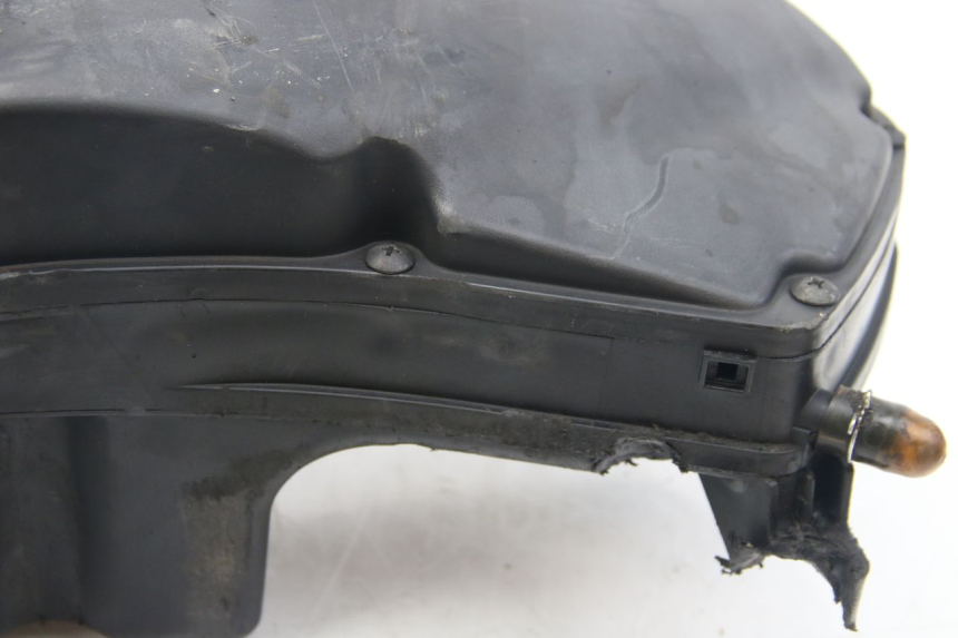 photo de AIR BOX SUZUKI SIXTEEN 125 (2008 - 2010)