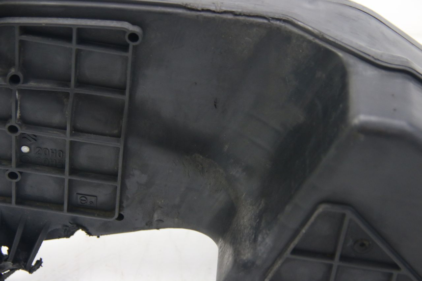 photo de AIR BOX SUZUKI SIXTEEN 125 (2008 - 2010)