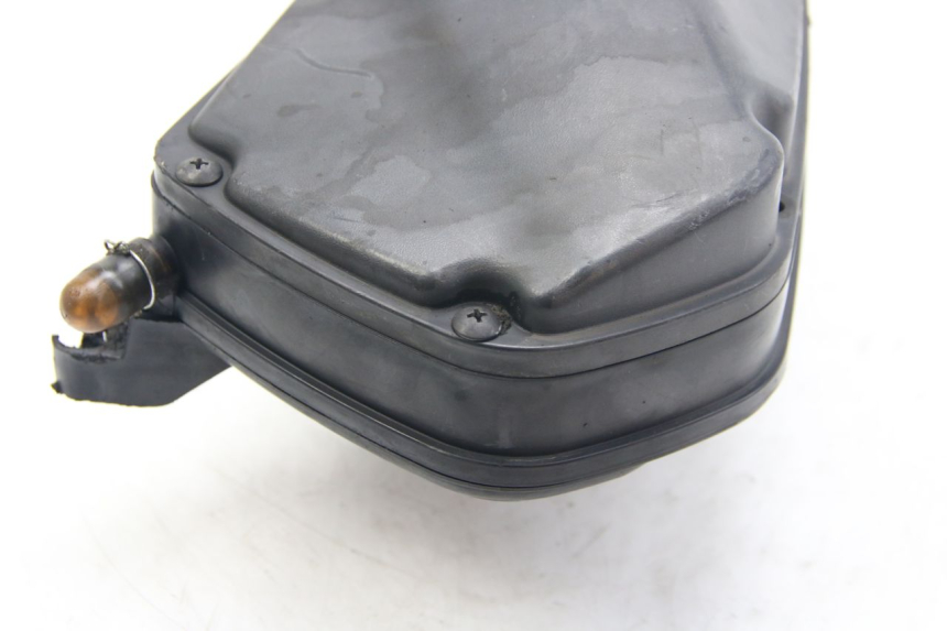 photo de AIR BOX SUZUKI SIXTEEN 125 (2008 - 2010)