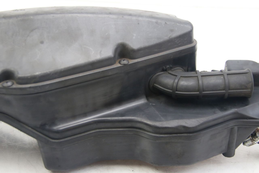 photo de AIR BOX SUZUKI SIXTEEN 125 (2008 - 2010)