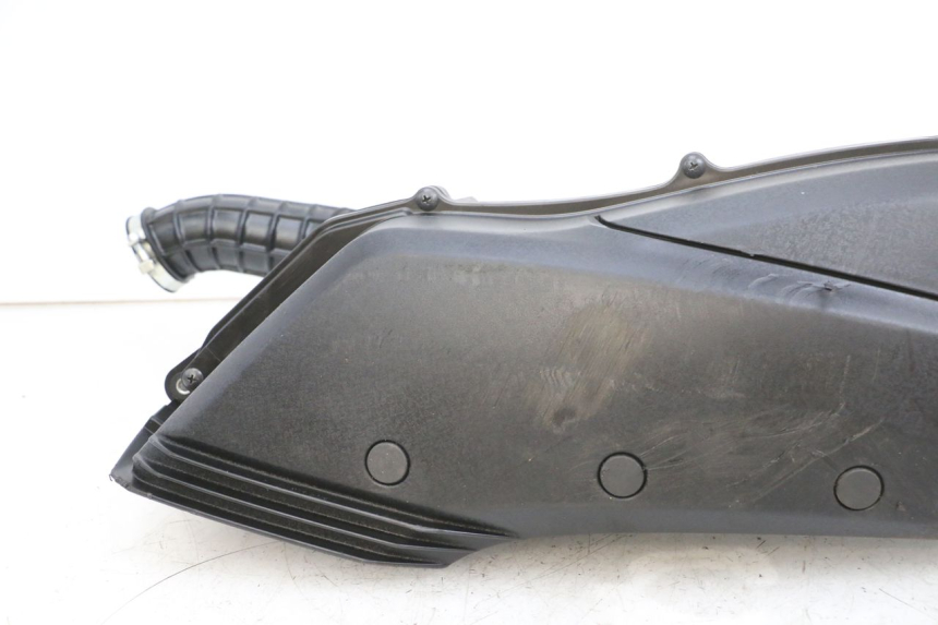 photo de AIR BOX YAMAHA TRICITY 300 (2020 - 2024) - Distinctive features