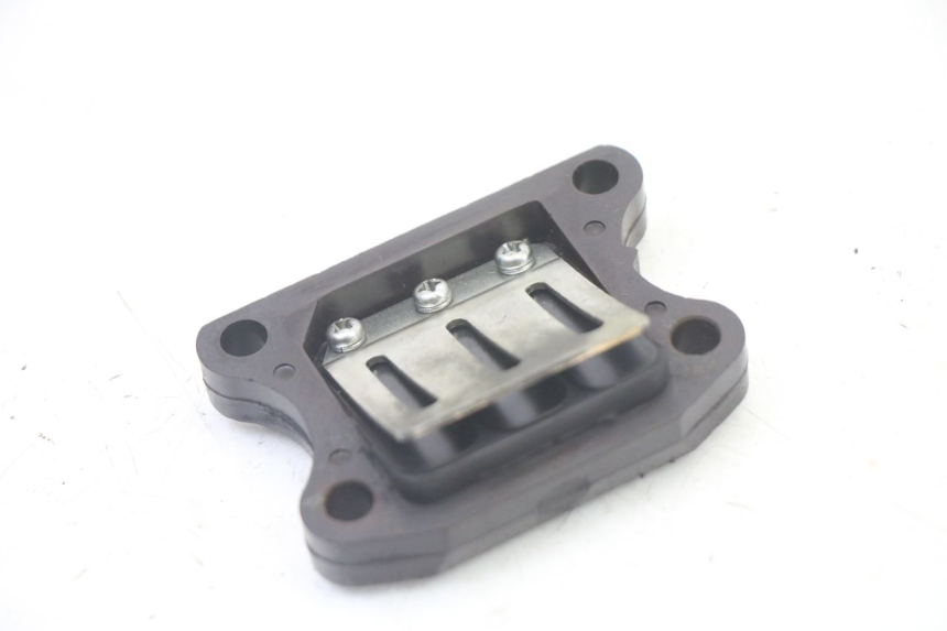 photo de INTAKE VALVE PEUGEOT ELYSTAR 50 (2002 - 2014)