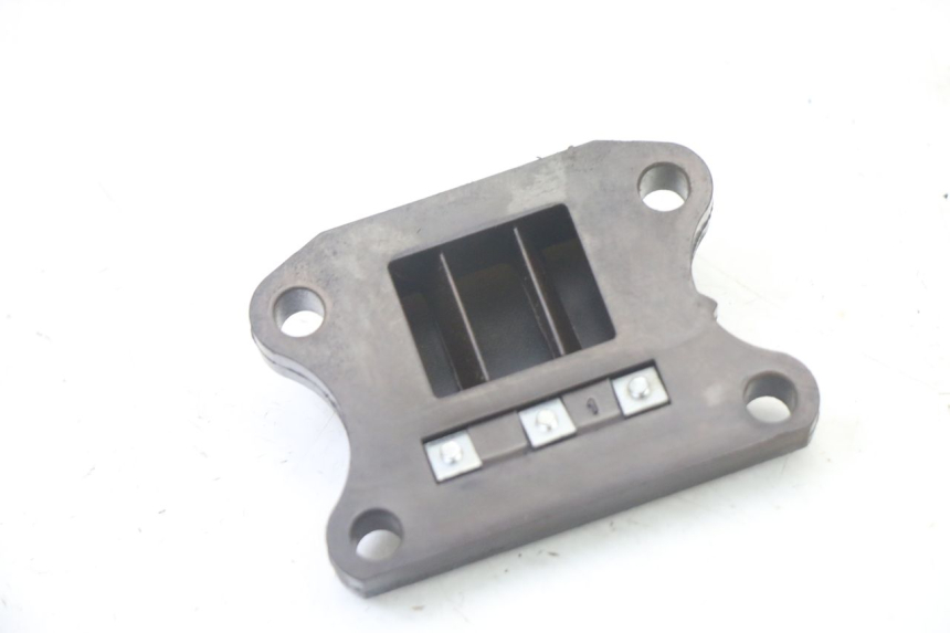 photo de INTAKE VALVE PEUGEOT ELYSTAR 50 (2002 - 2014)