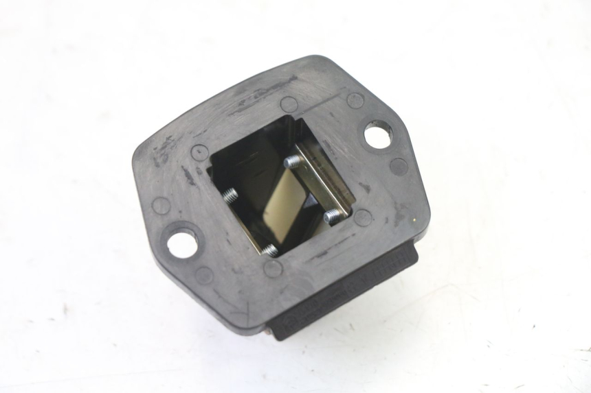 photo de INTAKE VALVE PIAGGIO NEW TYPHOON 50 (2018 - 2021)