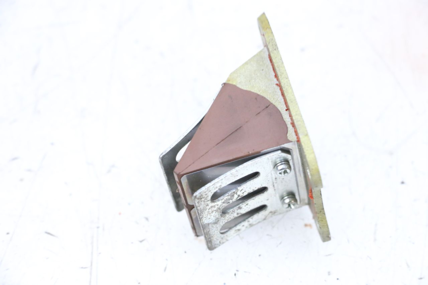 photo de INTAKE VALVE SYM ORBIT 2 50 (2008 - 2014) - Technical close-up