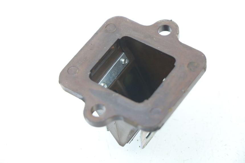 photo de INTAKE VALVE PEUGEOT SPEEDFIGHT 3 AIR 50 (2009 - 2015)